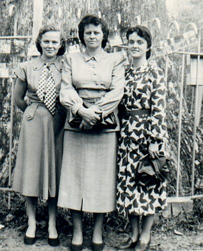 Doris (Roath) Watrous, Edith Watrous, and Everell Watrous